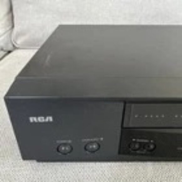 RCA VR519 VCR Plus 4 Head VHS Player Tested Working Clean No Remote - Picture 3 of 12